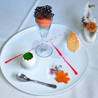 〈卵のショーフロワ　フランボワーズ　菜の花〉 今月は27日〜30…